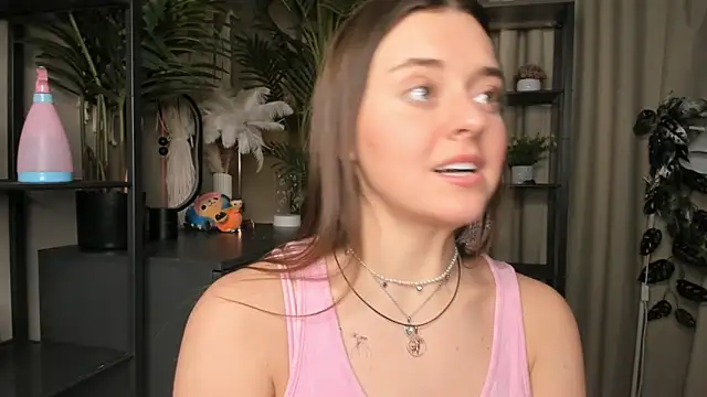 ThelmaJusto online show from 02/05/26, 04:14