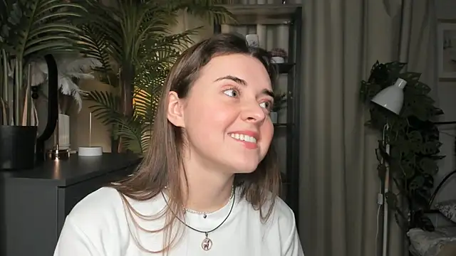 Snapshot of ThelmaJusto chatting on 11/22/25, 03:11 ThelmaJusto online show from 11/22/25, 03:11