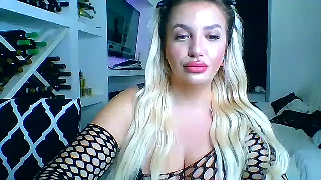 evedanger online show from 10/28/25, 11:03