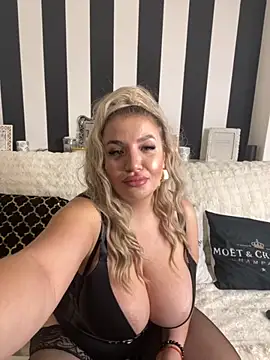 evedanger online show from 11/16/25, 12:15