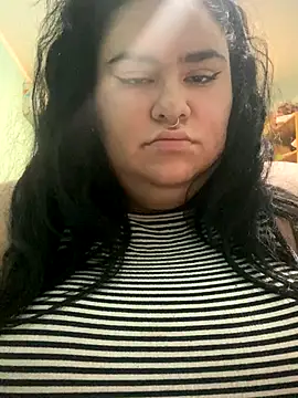 gothlove666 online show from 10/07/25, 03:57