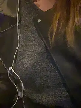 melisss2 online show from 11/27/25, 02:28