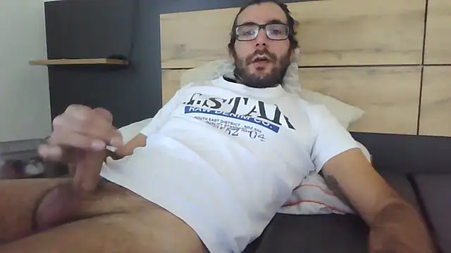 Arbneh69 online show from 10/19/25, 01:25