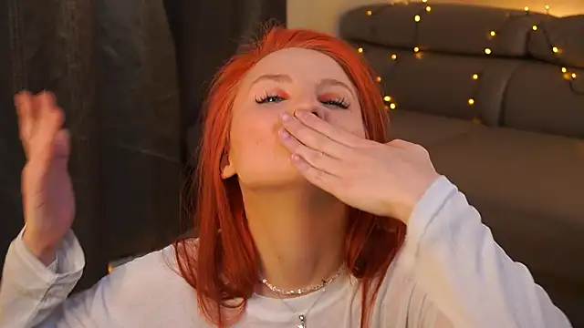 Snapshot of EraDrey chatting on 11/29/25, 12:49 EraDrey online show from 11/29/25, 12:49