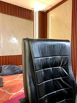 Eva Feller69 online show from 11/20/25, 07:03