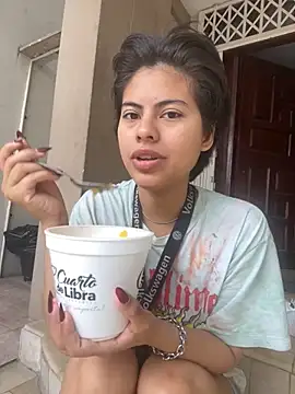 Eva Feller69 online show from 12/21/25, 06:42