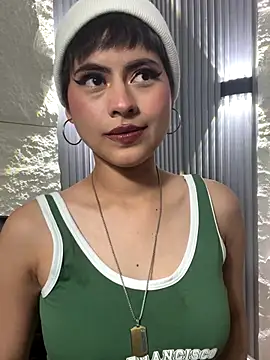 Eva Feller69 online show from 11/12/25, 03:10