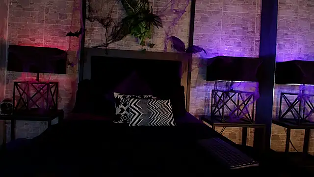 Kylie Foxx online show from 10/25/25, 06:52