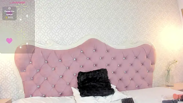 MarcelaCortes online show from 07/02/26, 03:23