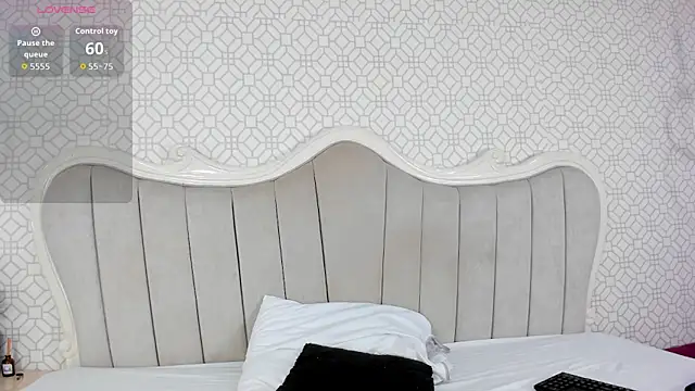 MarcelaCortes online show from 04/07/26, 09:49