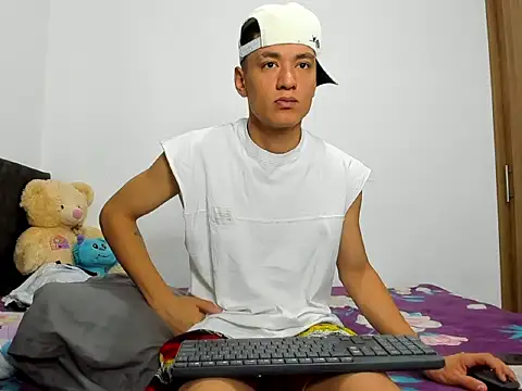 dylan navas online show from 11/30/25, 09:37