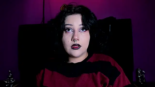 Snapshot of SabbathSinclair chatting on 10/13/25, 11:45 SabbathSinclair online show from 10/13/25, 11:45