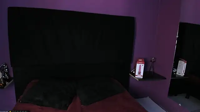 Snapshot of SabbathSinclair chatting on 12/01/25, 01:12 SabbathSinclair online show from 12/01/25, 01:12