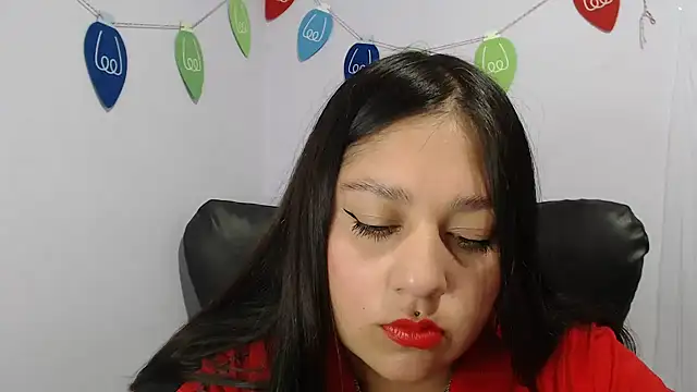 Snapshot of KOREN_JALAA chatting on 12/28/24, 08:15 KOREN JALAA online show from 12/28/24, 08:15
