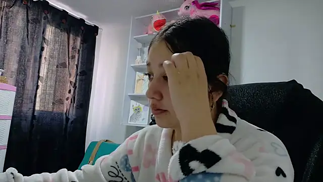 Snapshot of KOREN_JALAA chatting on 04/18/26, 03:03 KOREN JALAA online show from 04/18/26, 03:03