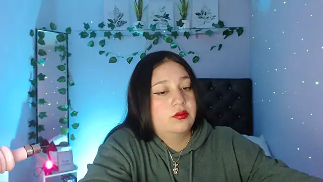 Snapshot of KOREN_JALAA chatting on 02/05/25, 09:29 KOREN JALAA online show from 02/05/25, 09:29