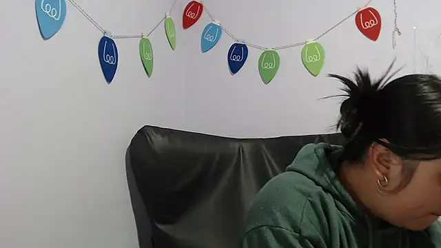 Snapshot of KOREN_JALAA chatting on 01/07/25, 12:34 KOREN JALAA online show from 01/07/25, 12:34