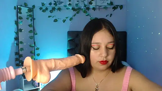 Snapshot of KOREN_JALAA chatting on 02/08/25, 07:49 KOREN JALAA online show from 02/08/25, 07:49