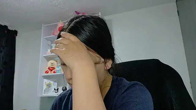 Snapshot of KOREN_JALAA chatting on 04/21/26, 10:27 KOREN JALAA online show from 04/21/26, 10:27