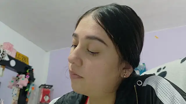 Snapshot of KOREN_JALAA chatting on 03/10/26, 09:30 KOREN JALAA online show from 03/10/26, 09:30
