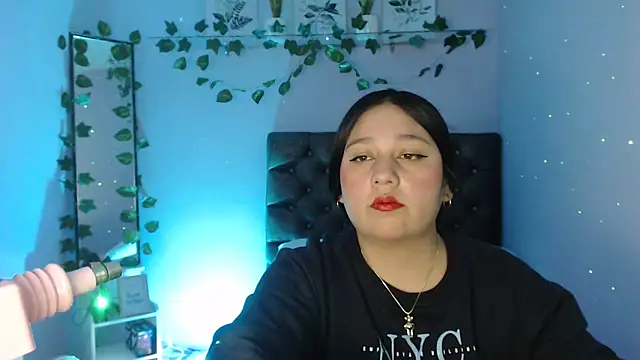 Snapshot of KOREN_JALAA chatting on 02/04/25, 05:01 KOREN JALAA online show from 02/04/25, 05:01