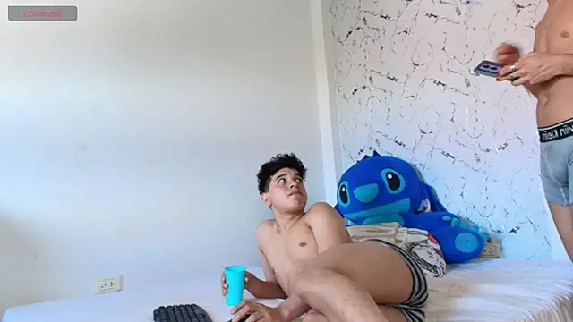 Dominic king7 online show from 10/12/25, 07:48