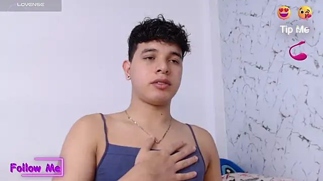 Dominic king7 online show from 10/17/25, 08:10