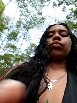 Amayavaldes online show from 11/18/25, 10:34