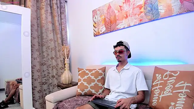 Timothe Evans online show from 11/07/25, 07:40