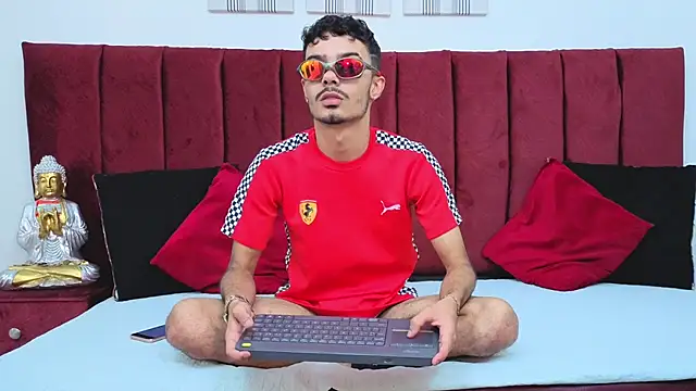 Timothe Evans online show from 10/11/25, 08:54