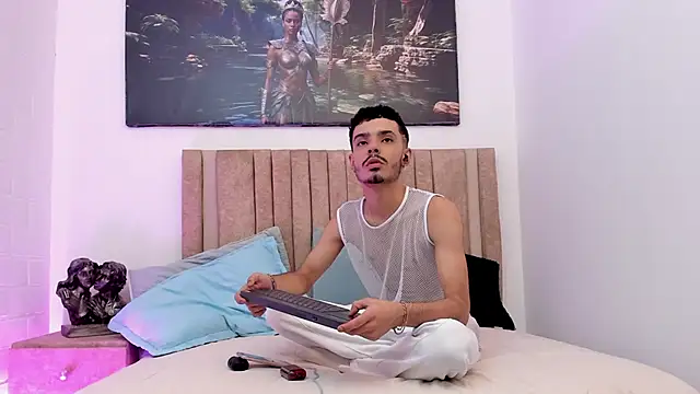 Timothe Evans online show from 12/02/25, 03:52