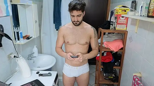 Al3xox02 online show from 02/20/26, 09:22