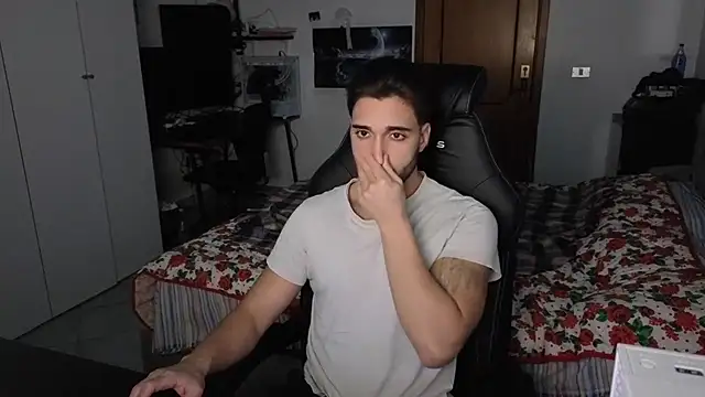 Al3xox02 online show from 01/31/26, 07:56