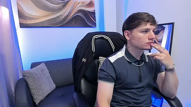 Leoo Miller online show from 02/04/26, 04:29