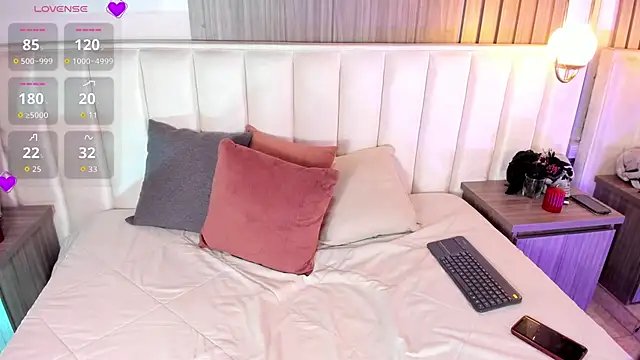 Yaramooun online show from 11/18/25, 01:03