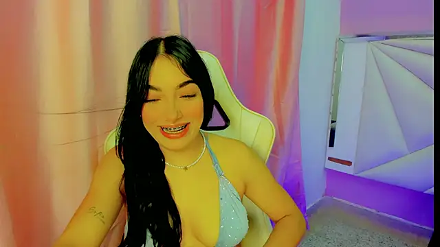 cielooo  online show from 12/19/25, 09:06