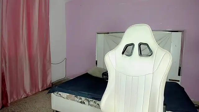 cielooo  online show from 11/26/25, 08:31