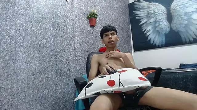 sexyboys cutex18 online show from 10/20/25, 04:14