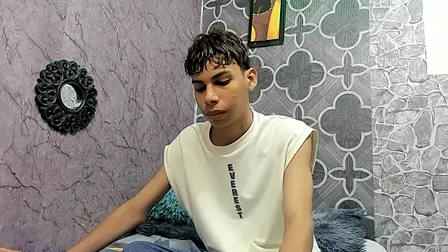 sexyboys cutex18 online show from 12/20/25, 07:39