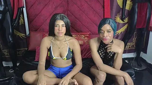 Snapshot of Brunette_Latinas chatting on 10/06/25, 11:49 Brunette Latinas online show from 10/06/25, 11:49