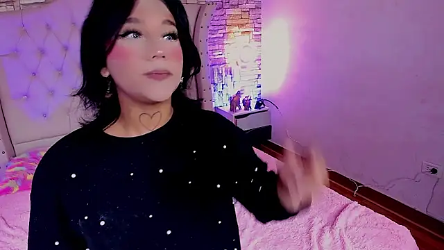 Isa Queen TS online show from 10/21/25, 04:45