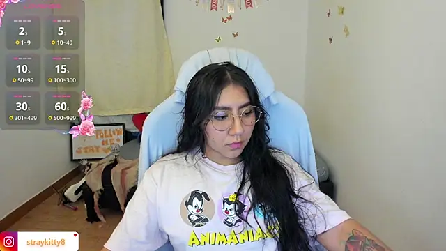 LoveLyy- online show from 10/15/25, 09:01