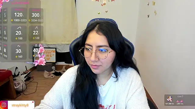 LoveLyy- online show from 02/09/26, 01:31