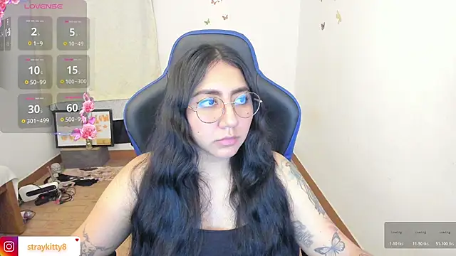 LoveLyy- online show from 07/09/26, 11:59