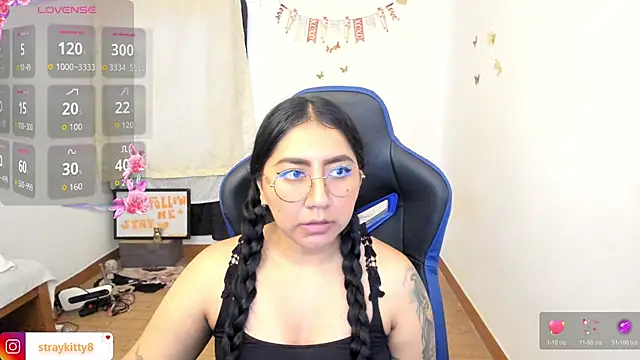 LoveLyy- online show from 06/29/26, 05:34