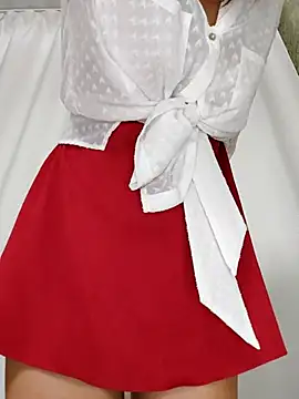 Aurynne online show from 10/08/25, 06:41