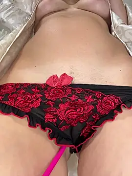 Aurynne online show from 11/15/25, 06:56