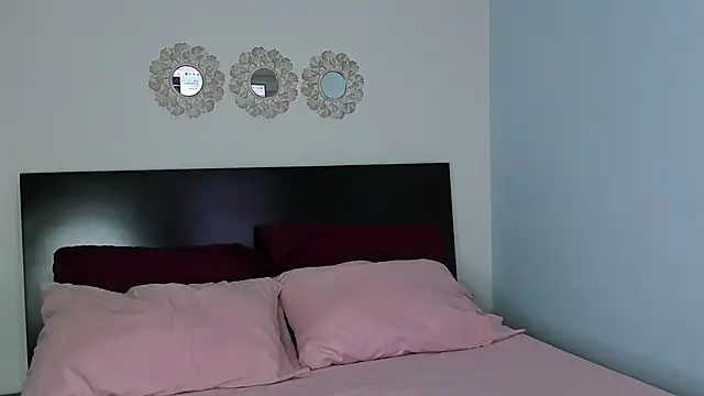 Stefany Bam online show from 11/04/25, 12:14