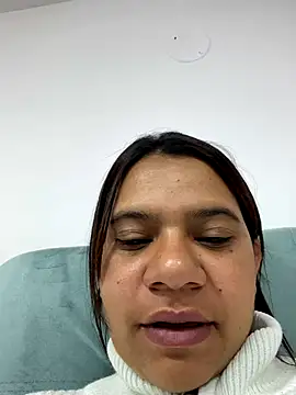 Stefany Bam online show from 12/05/25, 04:16