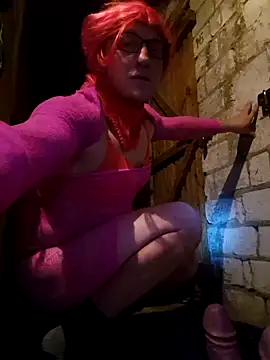 Snapshot of MeskaKurwa1988 chatting on 11/04/25, 11:19 MeskaKurwa1988 online show from 11/04/25, 11:19